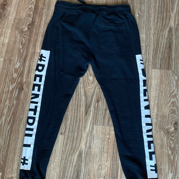 #BEENTRILL# Men’s Black Joggers Size Small - Picture 6 of 8